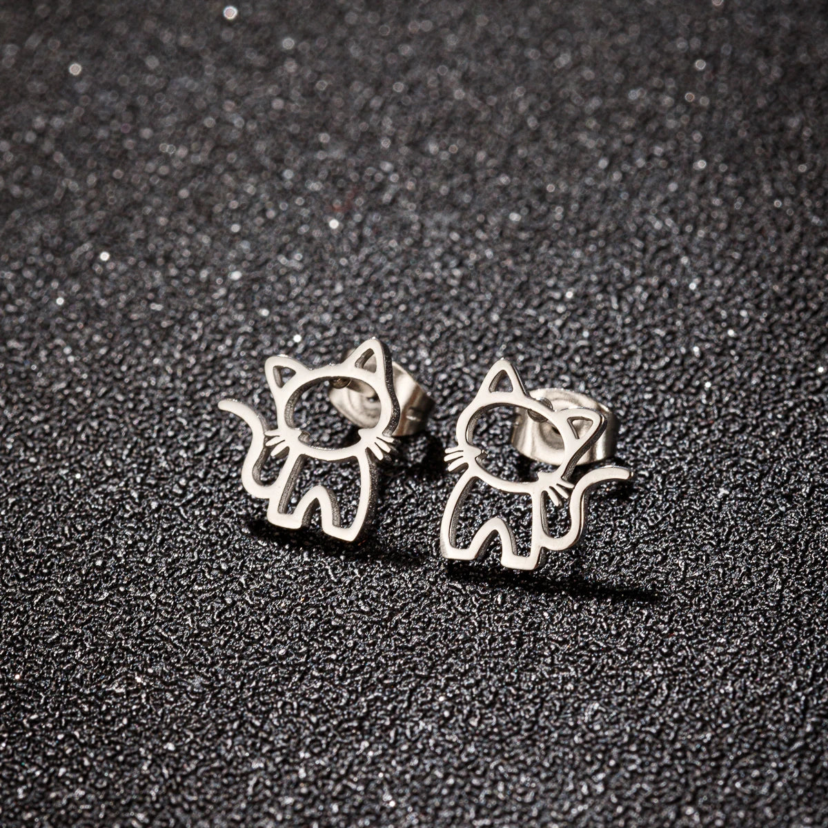 1 Pair Cute Cat Stainless Steel Stud Earrings for Mens Womens Punk Students Gifts Trend Fashion Small Ear Studs Jewelry