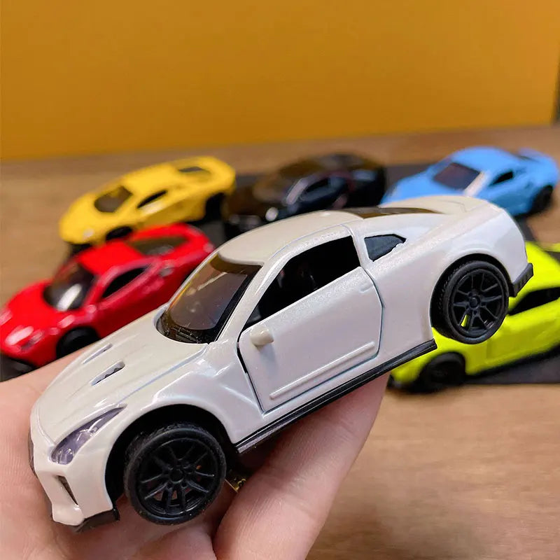 1:43 Diecast Alloy Car Model Metal Pull Back Simulation Car Toy Boy Sports Car Ornament with to Open the Door Toys for Kids