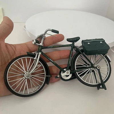 1:10 Model Mini Retro Alloy Bicycle Diecast Mountain Metal Bike With Inflation Pump Simulation Collection Gifts Toys for boys