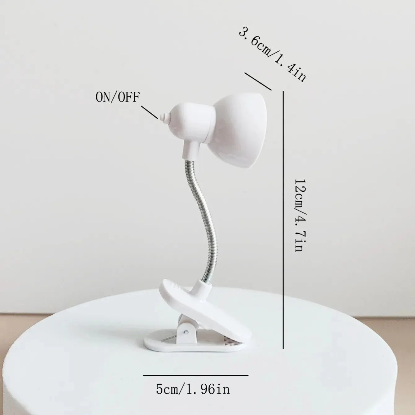 1Pcs Portable Eye-Friendly Reading Lamp - Warm & Bright Clip-On Light with Long-lasting Battery for Books and Desks