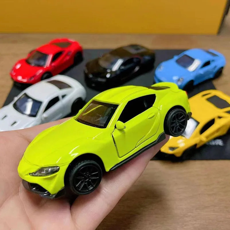 1:43 Diecast Alloy Car Model Metal Pull Back Simulation Car Toy Boy Sports Car Ornament with to Open the Door Toys for Kids