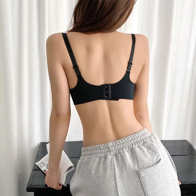 Women's One Piece Fashion Letter Bra Traceless No Steel Ring Gather Bra Comfortable Simple Breathable Beautiful Back Bra